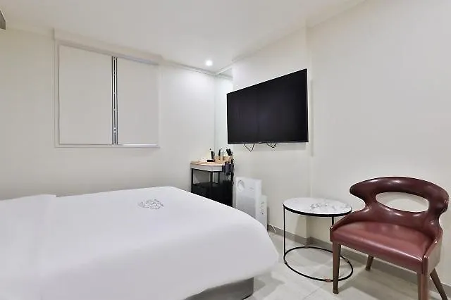 Wolgot Hotel Cook Incheon 0*,